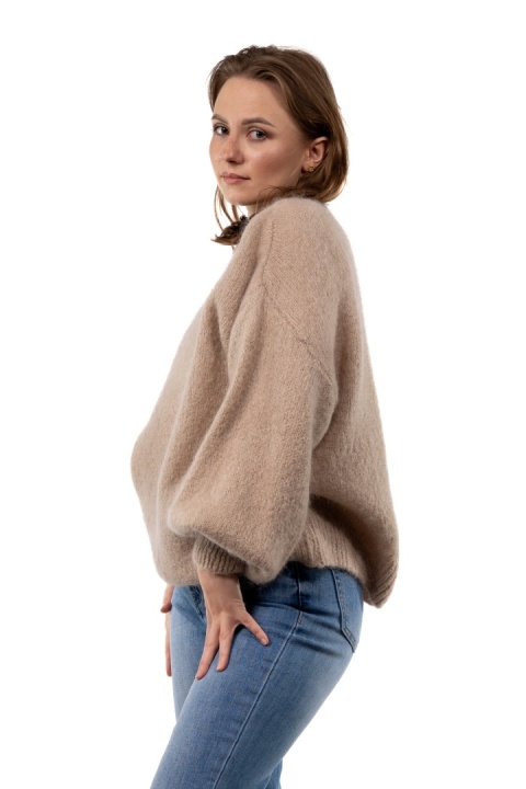 Sweter moherowy CXL Collection – Beżowy