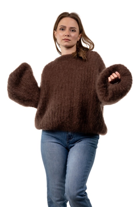 Sweter dzwonek z kid moheru - CXL Collection - Brązowy