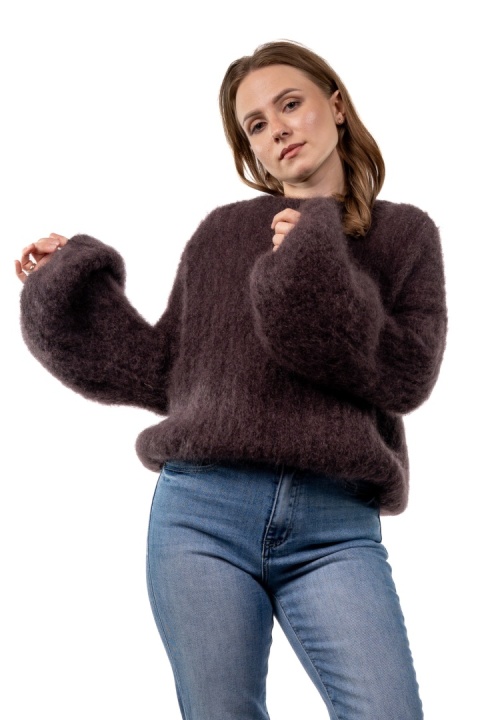 Sweter dzwonek z kid moheru - CXL Collection - Czekolada