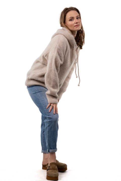 Sweter oversize z moherem i kapturem CXL Collection - Beżowy