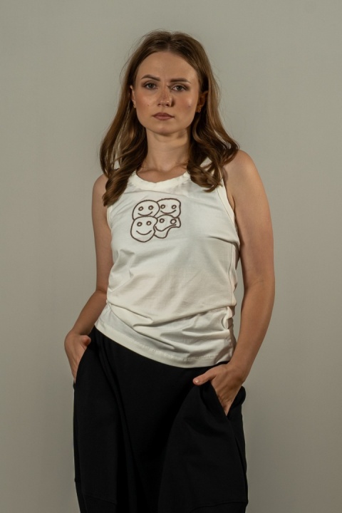 Top z haftem COLETTE – Śmietankowy