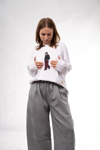 Bawełniany longsleeve oversize z grafiką i naszywką Eleven Studios Biały