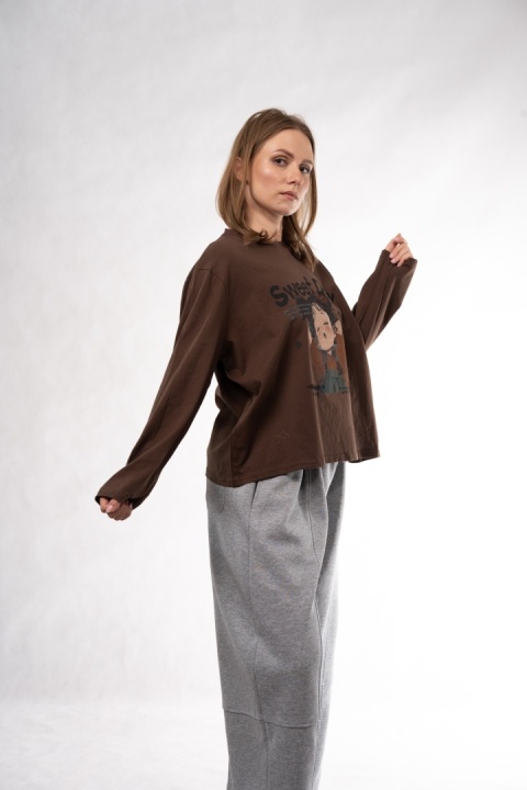 Bawełniany longsleeve z nadrukiem Sweet Day - Feiwenmeihai - Czekoladowy brąz