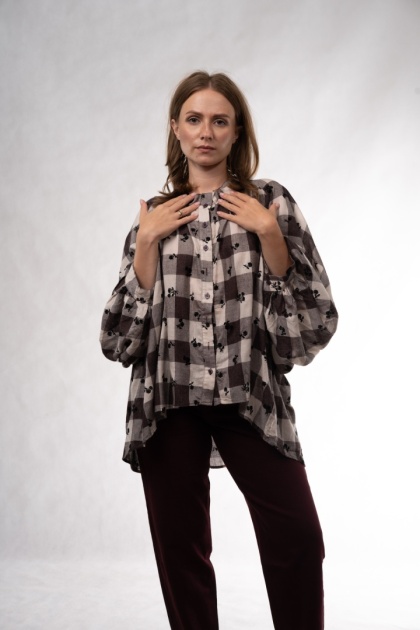 Wzorzysta koszula oversize Wiya – Krata & Floral -Moro