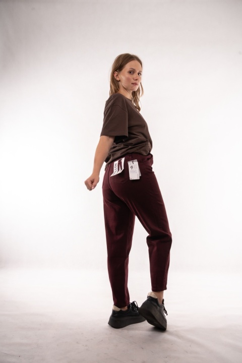 Spodnie Baggy Fit z paskiem Mimi Dave – Burgund