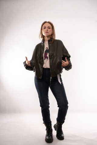 Spodnie jeansowe Loose Fit z paskiem M'SARA