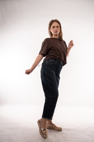 Spodnie jeansowe z wysokim stanem Balloon Fit z paskiem M'SARA