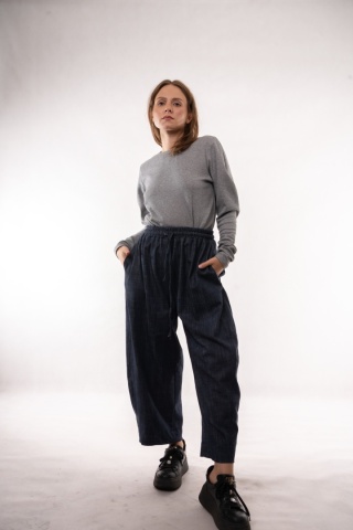 Spodnie o kroju Barrel Fit Gioya - BLU