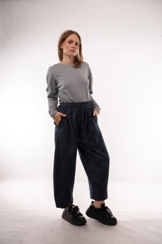 Spodnie o kroju Barrel Fit Gioya - BLU