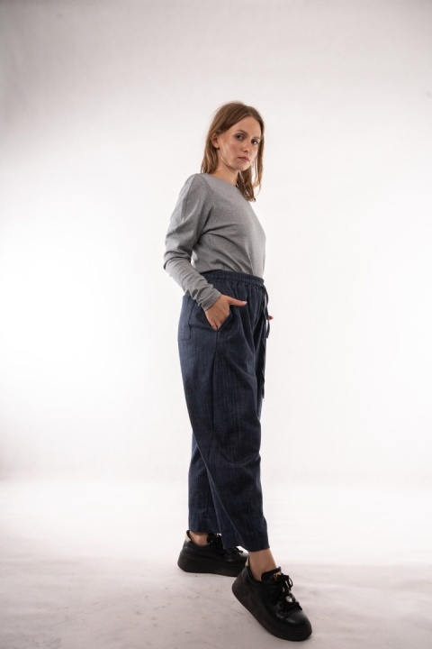 Spodnie o kroju Barrel Fit Gioya - BLU