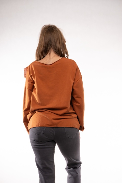 Bawełniany longsleeve oversize z geometrycznymi przeszyciami Rudy Wendy Trendy