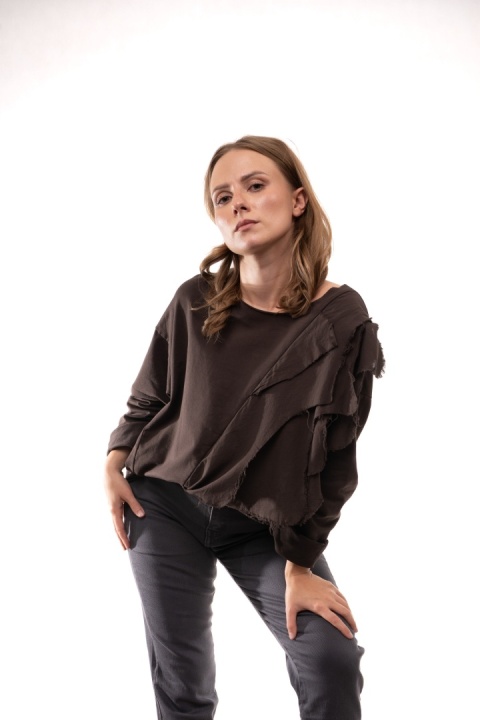 Bawełniany longsleeve oversize z geometrycznymi przeszyciami Brąz Wendy Trendy