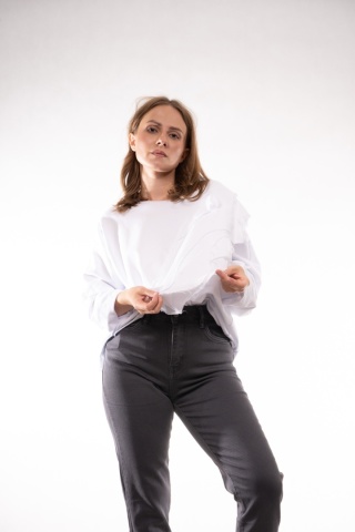 Bawełniany longsleeve oversize z geometrycznymi przeszyciami Biała Wendy Trendy