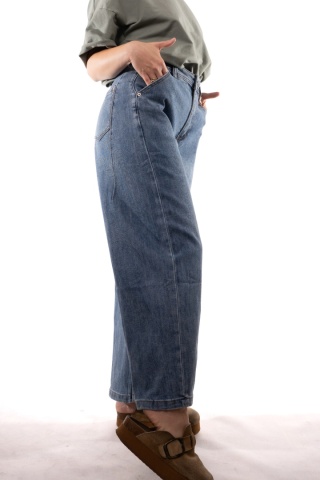 Jeansy barrel fit z przeszyciami Gioya YH1046#