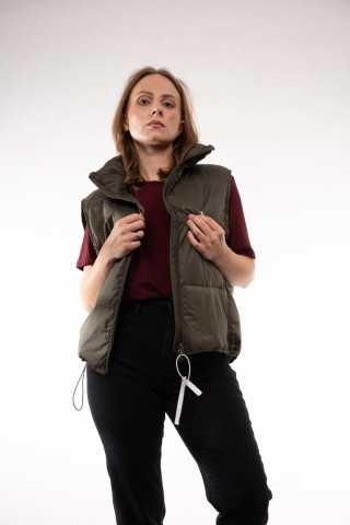 Puchowa kamizelka oversize ze stójką i ściągaczem Khaki