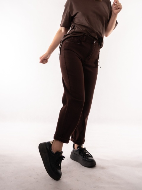 Spodnie jeansowe Baggy Fit z paskiem MIMI DAVE Brązowy L9800-70