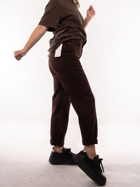Spodnie jeansowe Baggy Fit z paskiem MIMI DAVE Brązowy L9800-70