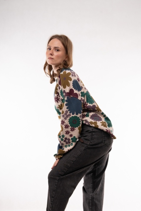 Bawełniana bluza oversize w kwiatowe wzory retro JOY MC Kremowa / duże kwiaty (śliwka, zieleń, oliwka