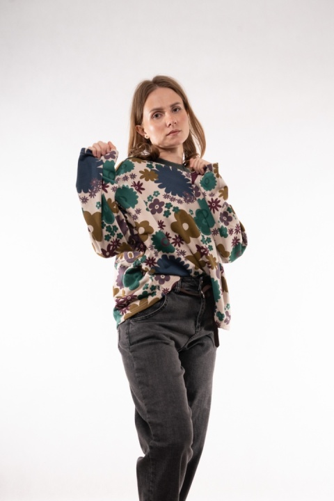 Bawełniana bluza oversize w kwiatowe wzory retro JOY MC Kremowa / duże kwiaty (śliwka, zieleń, oliwka
