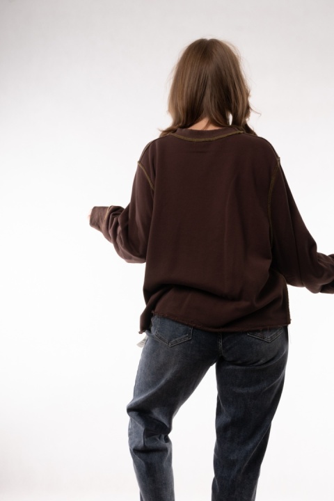 Bawełniana bluza oversize z kontrastowymi stębnowaniami JOY MC Brązowy