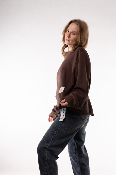 Bawełniana bluza oversize z kontrastowymi stębnowaniami JOY MC Brązowy