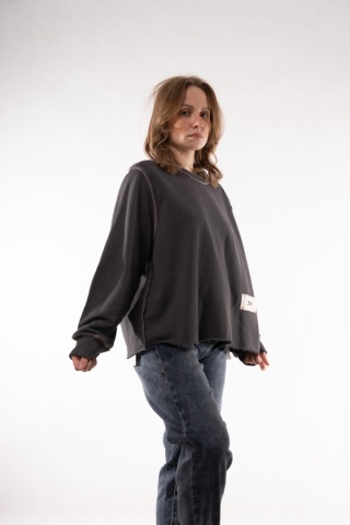 Bawełniana bluza oversize z kontrastowymi stębnowaniami JOY MC Grafit