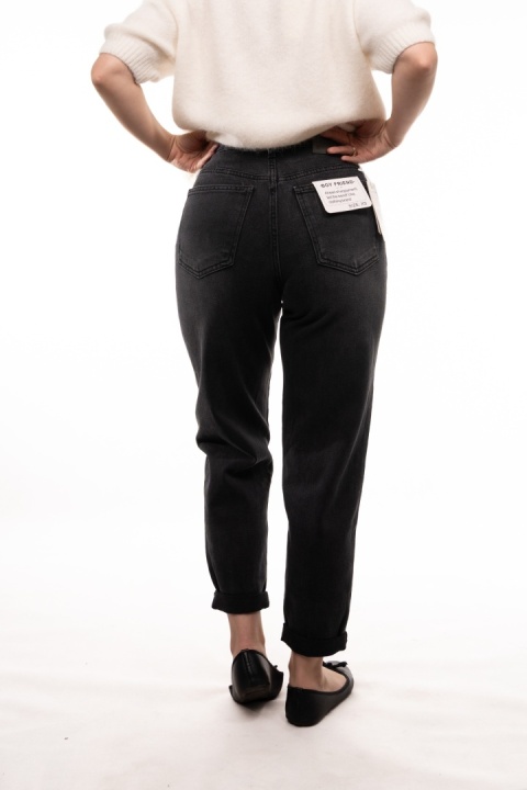 Czarne jeansy damskie Boyfriend Fit Uiuj - UBF503-1