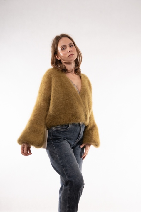Luksusowy krótki kardigan z wełną Kid Mohair CXL Collection (Made in Italy) Oliwka