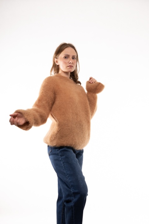 Luksusowy sweter z Kid Moherem CXL Collection Made in Italy - Miodowy