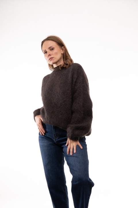 Puszysty sweter z moherem GIANCHI Made in Italy - Gorzka czekolada