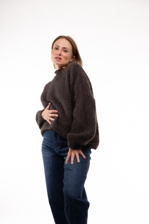 Puszysty sweter z moherem GIANCHI Made in Italy - Gorzka czekolada