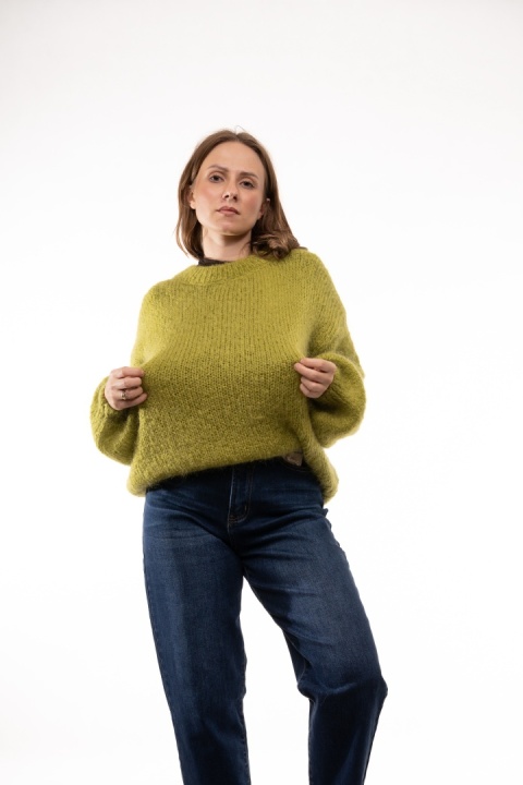 Puszysty sweter z moherem GIANCHI Made in Italy - Limonka