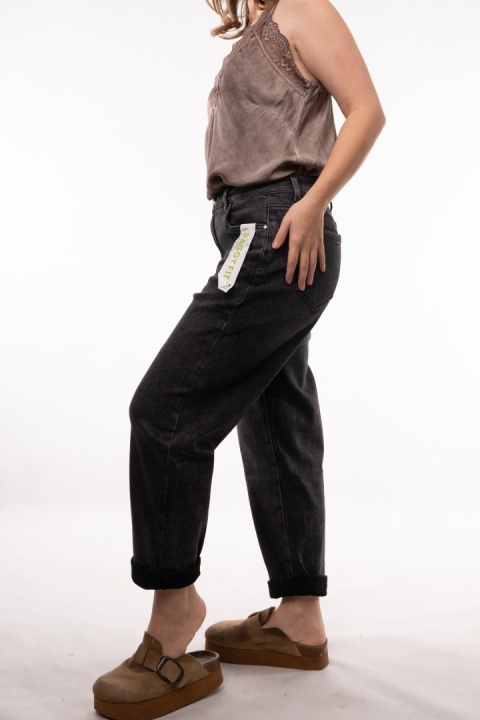Spodnie jeansowe Baggy Fit z paskiem Version Jeans