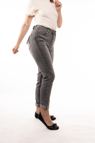 Szare jeansy damskie Skinny Fit z paskiem M'SARA - BF3389-D