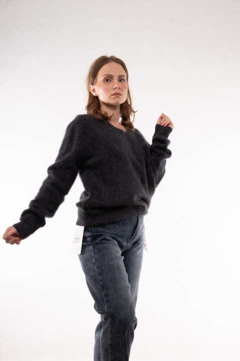 Wełniany sweter w serek z kaszmirem Cashmere Blend Grafit