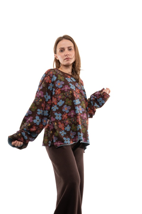 Bawełniana bluza oversize w kwiaty JOY - Brązowe tło