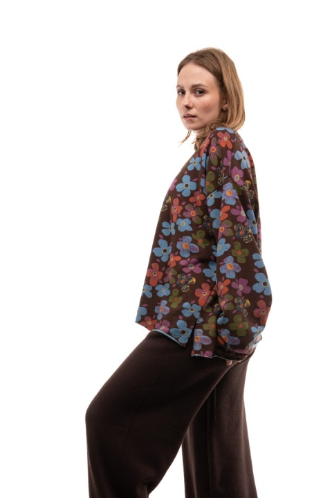 Bawełniana bluza oversize w kwiaty JOY - Brązowe tło