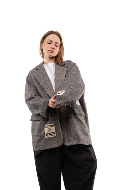 Elegancka damska marynarka oversize DESERVE ART.0759 - Grafit