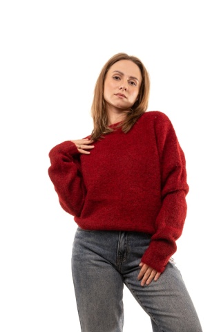 Puszysty sweter z alpaką i wiskozą MANÔSQUE - Czerwony
