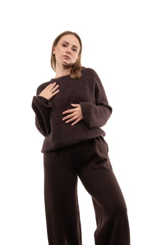 Puszysty sweter z wełną Baby Suri Alpaca Toscana 39 - Brąz