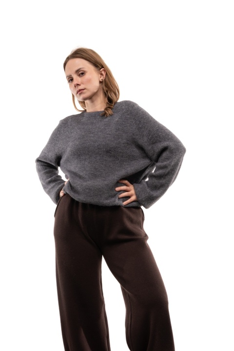 Puszysty sweter z wełną Baby Suri Alpaca Toscana 39 - Grafit