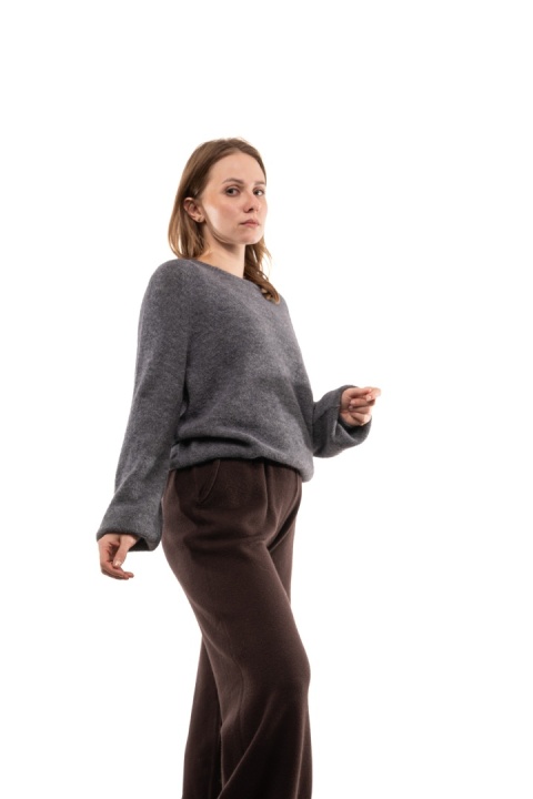 Puszysty sweter z wełną Baby Suri Alpaca Toscana 39 - Grafit