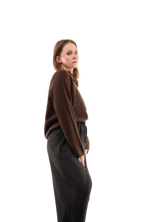 Sweter damski z wełną i bawełną XDD - Brąz