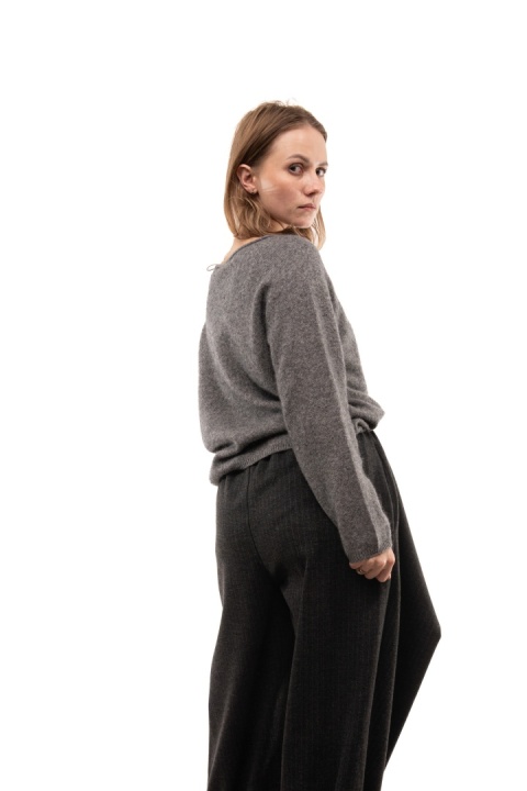 Sweter damski z wełną i bawełną XDD - Szary