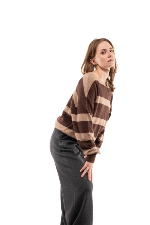 Sweter w pasy z wełną i kaszmirem XDD 5801 - Brązowo-beżowy