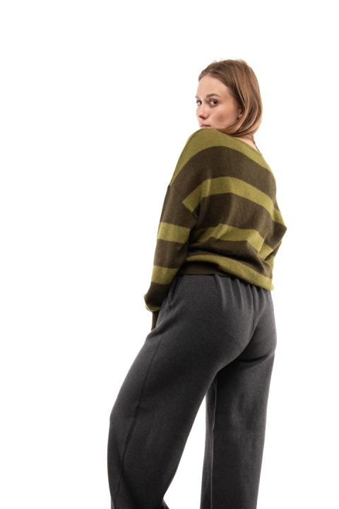 Sweter w pasy z wełną i kaszmirem XDD 5801 - Zielony
