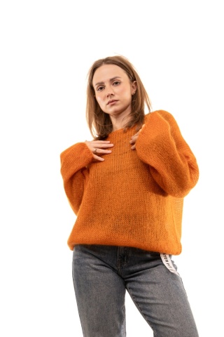 Włoski sweter mgiełka 65% Kid Mohair ART 36601 Made in Italy - Dyniowy