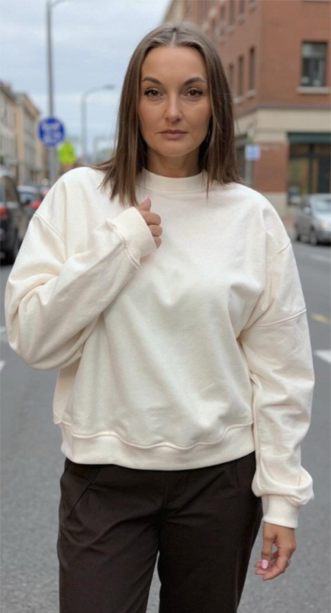 Bluza Basic Lenoshka Beżowa Bluza Basic Lenoshka Beżowa