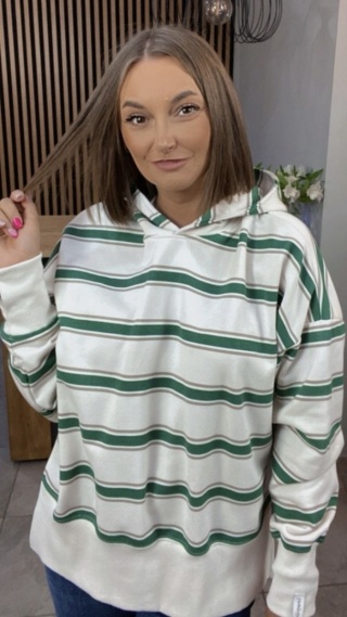 Bluza z kapturem Lenoshka – styl i wygoda w jednym