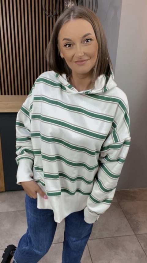 Bluza z kapturem Lenoshka – styl i wygoda w jednym
